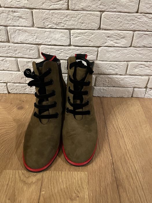 Боти естествена кожа Sara Pen