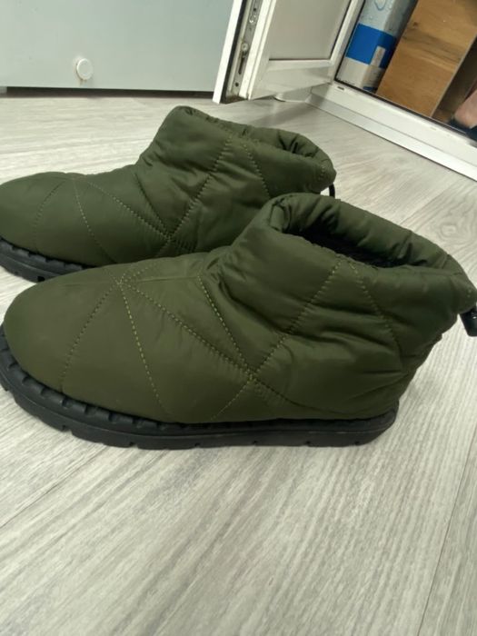 Продам угги дутыши