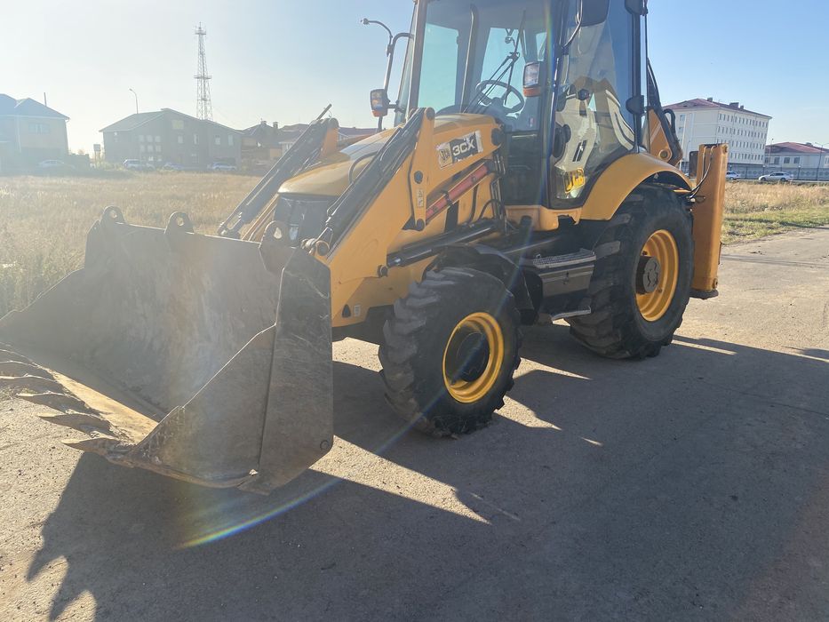 Эксковатор-Погрузчик JCB Услуги 3/1