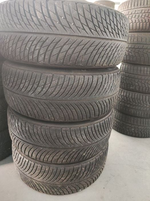 4 бр зимни 235/55/17 Michelin
