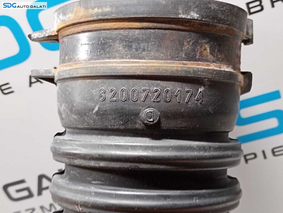 Conducta Furtun Tub Tubulatura Admisie Aer Turbo Turbina Turbosuflanta Renault Scenic 3 1.9 DCI 2009 - 2016 Cod 8200720174 [M4276]