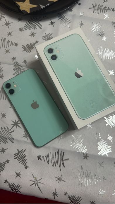 iPhone 11,коробка имеется