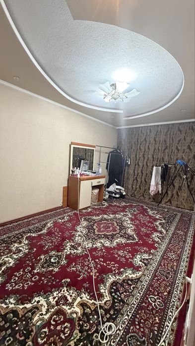 Kvartiraga qiz kerak