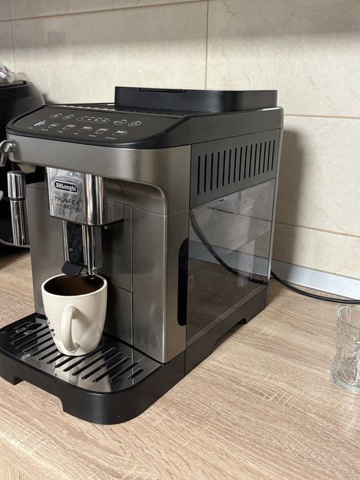 Espressor automat DeLonghi Magnifica Evo ECAM290.42.TB