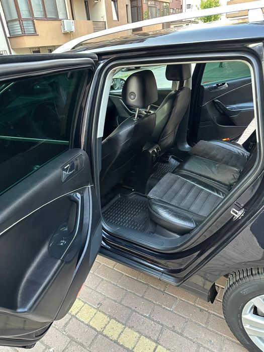 Vând Volkswagen Passat b6 întreținut An 2007 motor 2.0 diesel masina tinuta la garaj