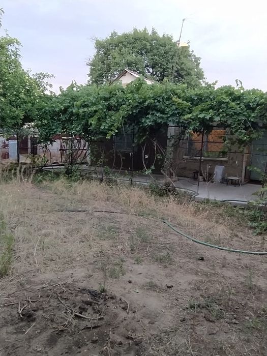Продаётся дача с участками.