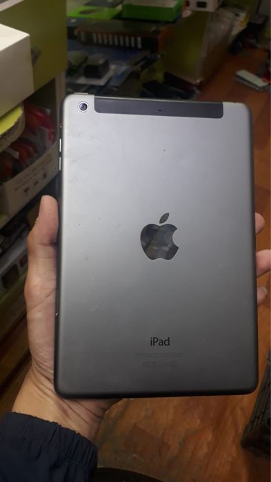 Ipad mini 2 16gb в хорошем состоянии