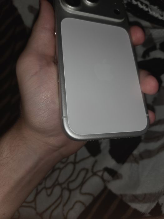 Iphone 17 pro silver