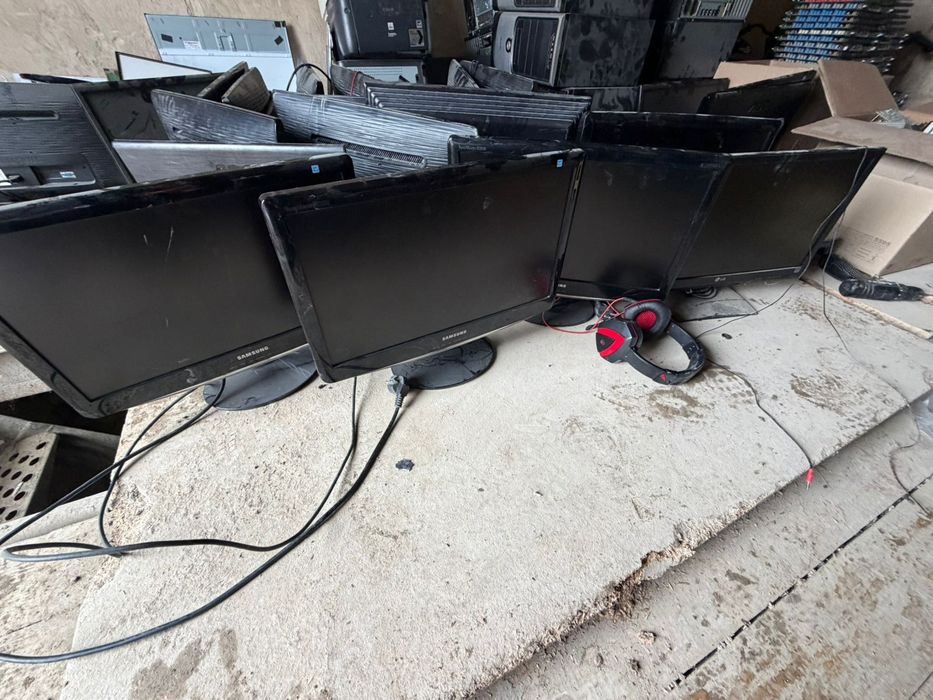 Монитор компьютер