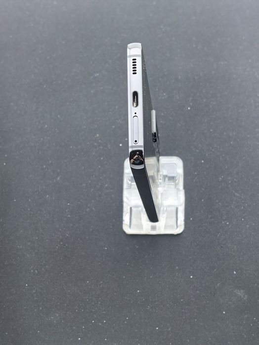 Samsung Galaxy S22  128 GB ID-qiq410