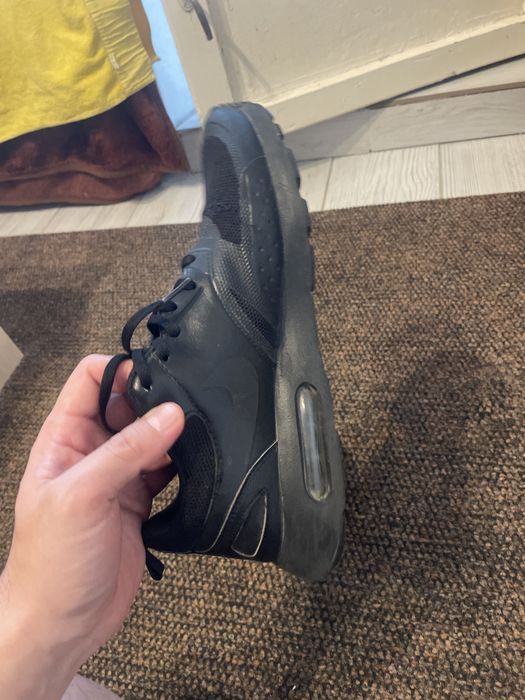 Кроссовки весна-лето