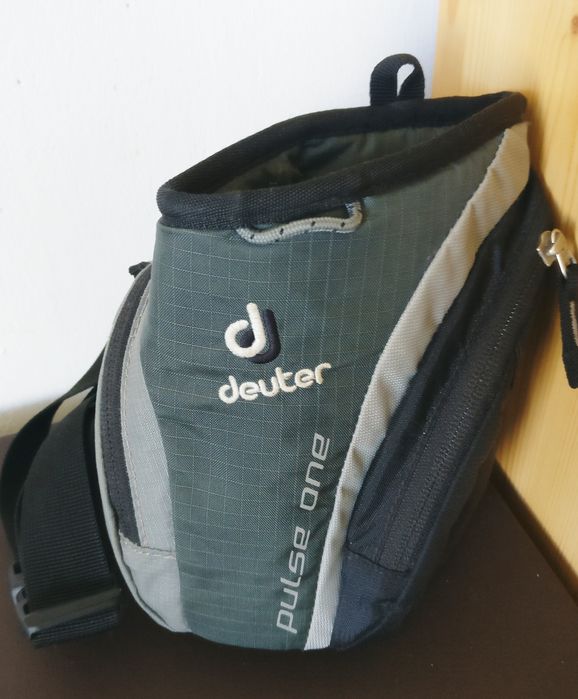 Rucsac Deuter Fox 30 si borseta hidratare Deuter Pulse one