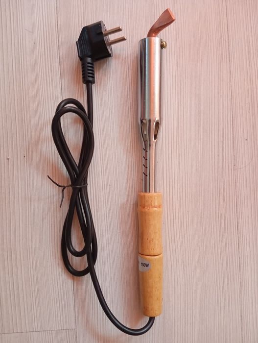 Поялник 150 вата професионален