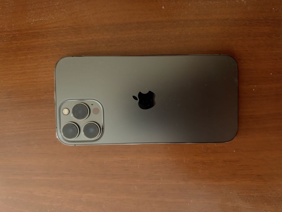 Продам Iphone 13 Pro Max 256 gb silver