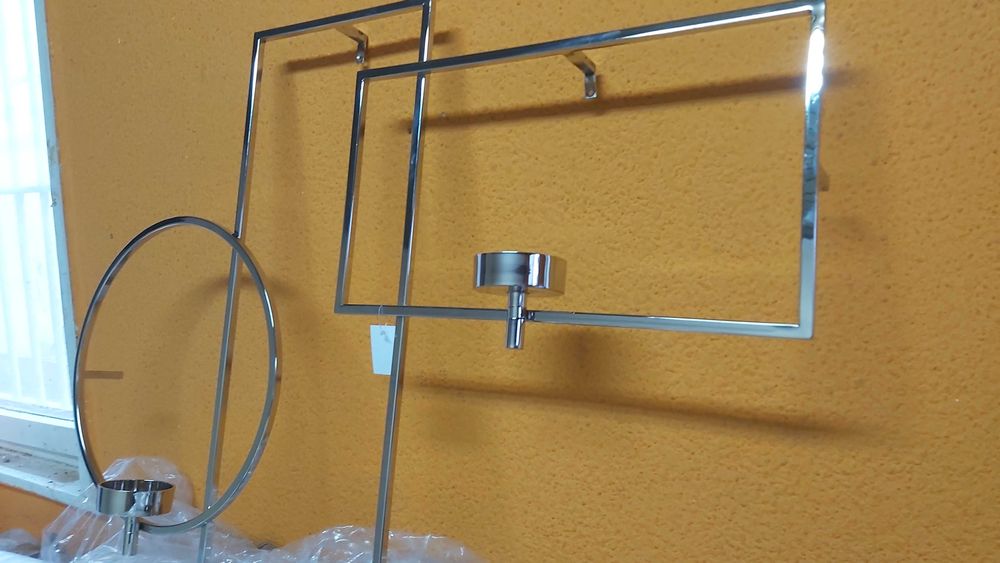 Продавам декораративни стелажи и табла за сервиране Жооб