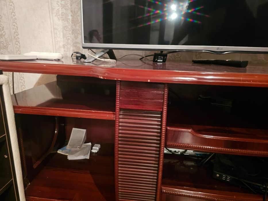 Тумба под телевизор