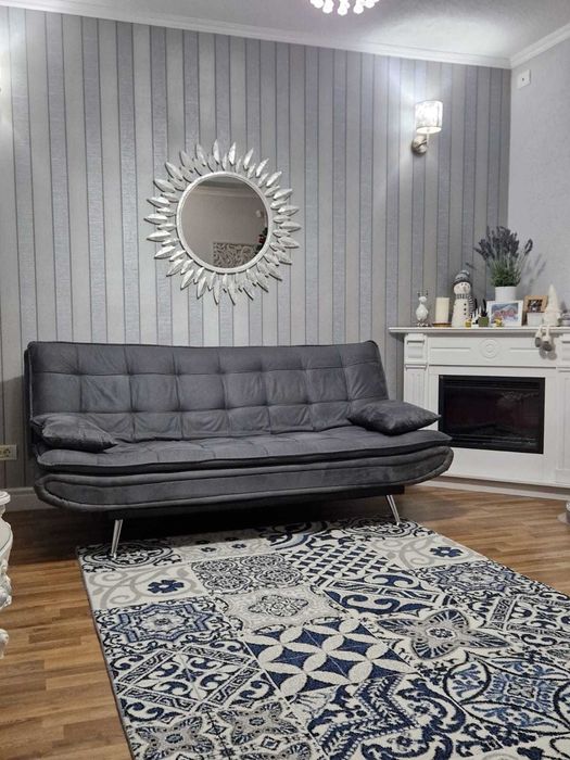 Vand urgent canapea extensibila - in Arad - stare excelenta