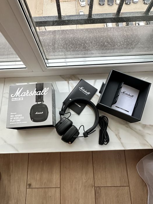 Продам наушники Marshall Major 4