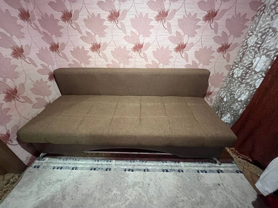 Тапчан в отличном состоянии
