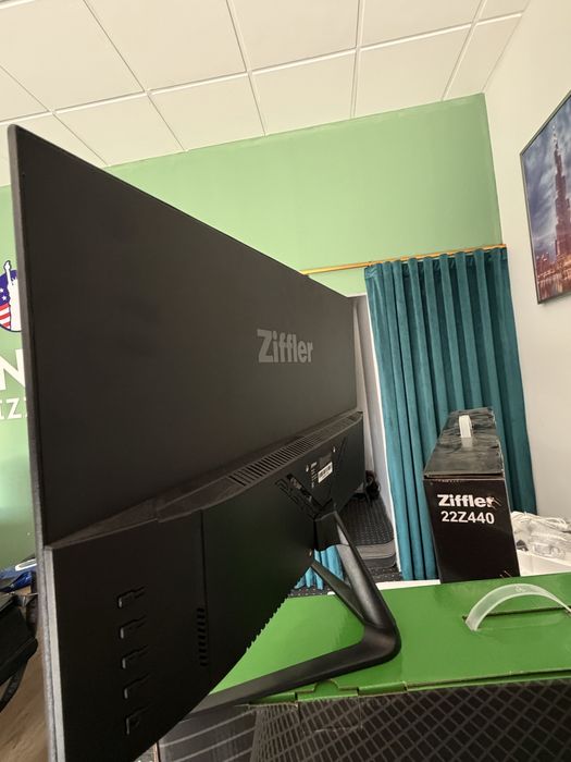 Manitor ZIFFLER 22 dyum ips FHD 100Hz 55dollir optomga