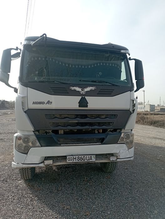 Хово А7 заводской самосвал