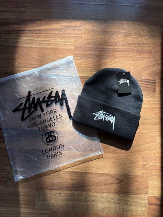 Caciula stussy neagra