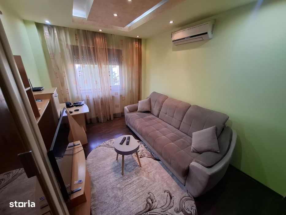 Inchiriez apart 4 camere Micalaca 300 ID:  45860