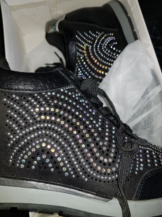 DE purtat comod si practic