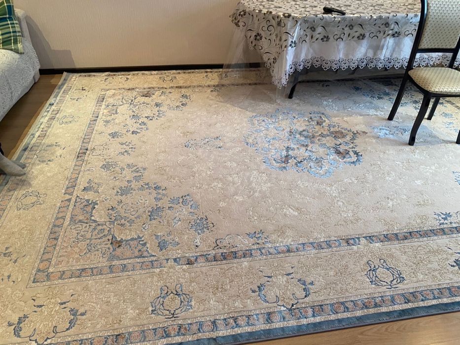 продаю ковер после химчистки