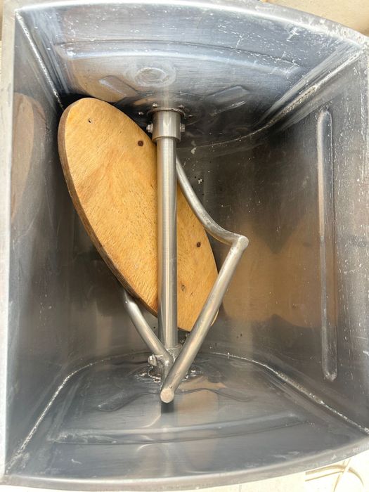 Срочно тестомес сатылады