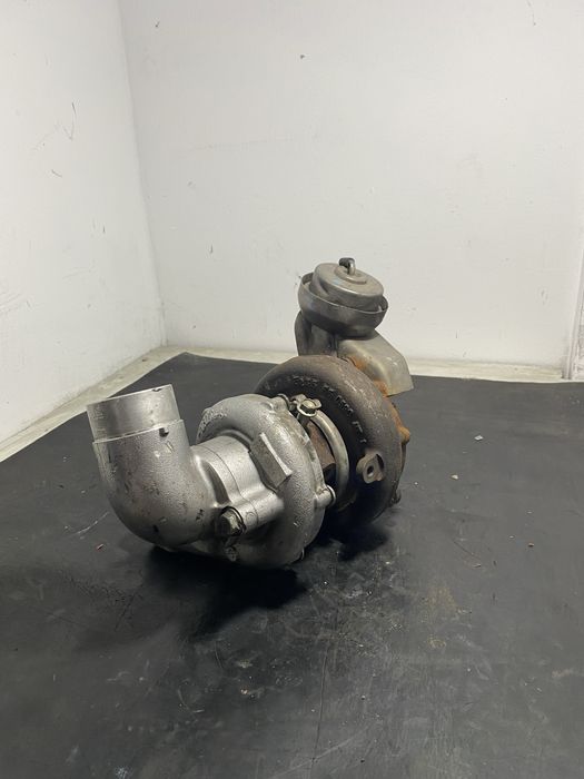 Turbina turbo toyota Rav 4 2.2  diesel d4d 2006-2013 2007\2008/2009
