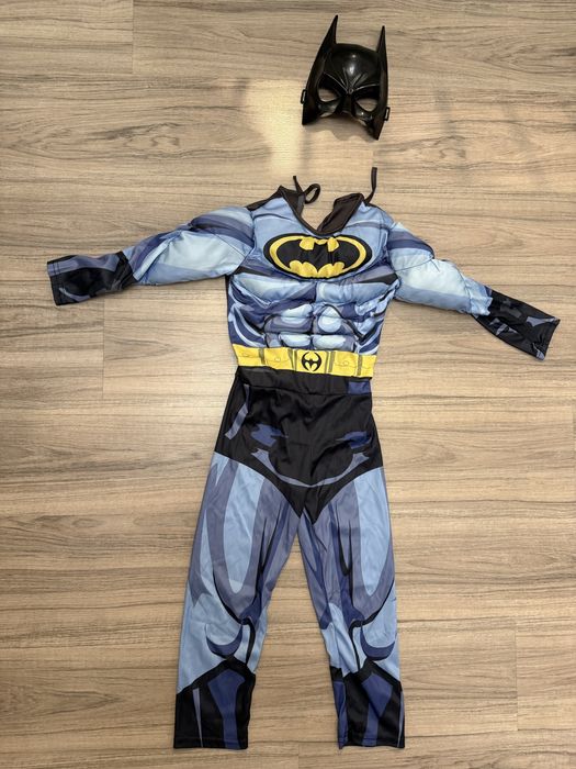Костюм Batman на мальчика 5-6 лет