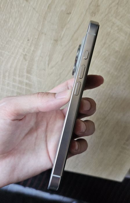 93% IPhone 16 pro