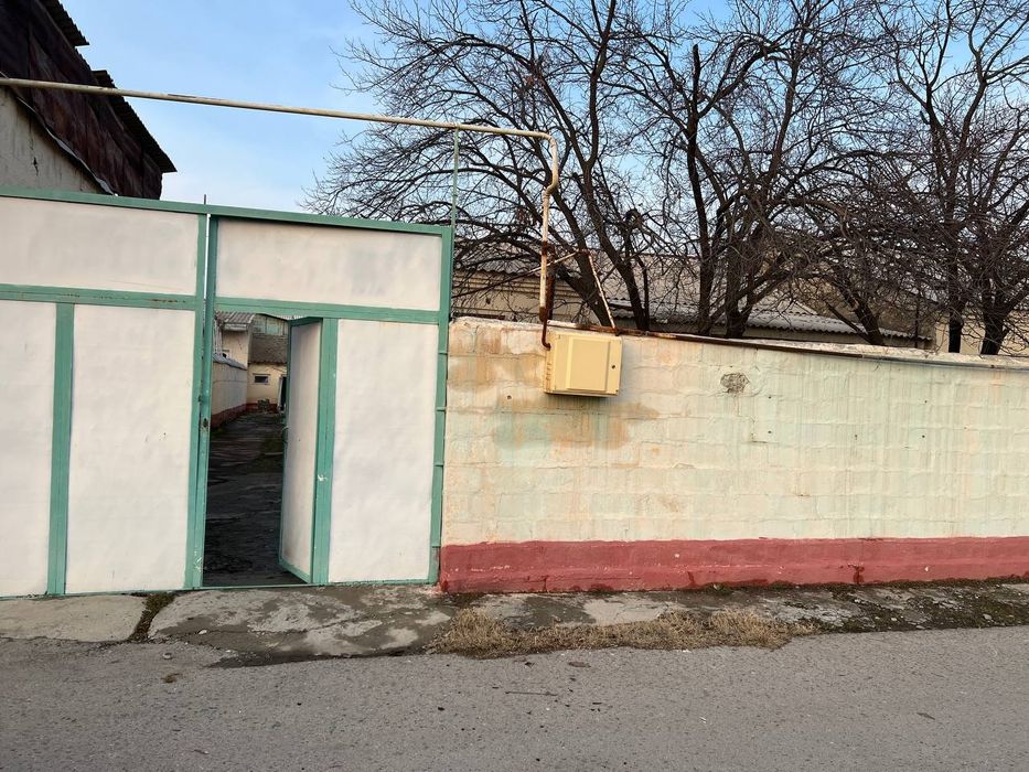 Uy sotiladi , Ishtixon shahri