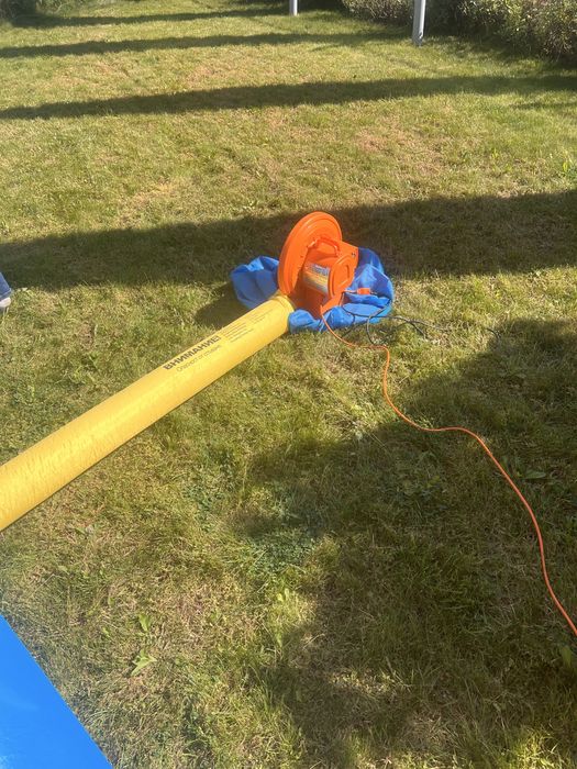 Надуваем батут в много добро състояние