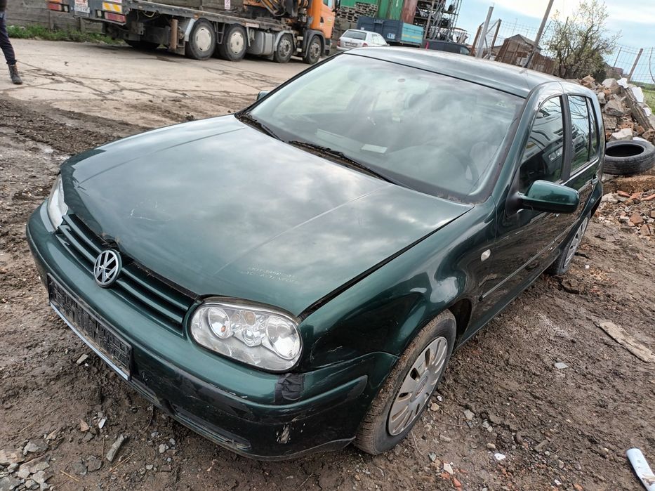 Dezmembrari  VW GOLF 4  1997  > 2006 1.4 16V Benzina
