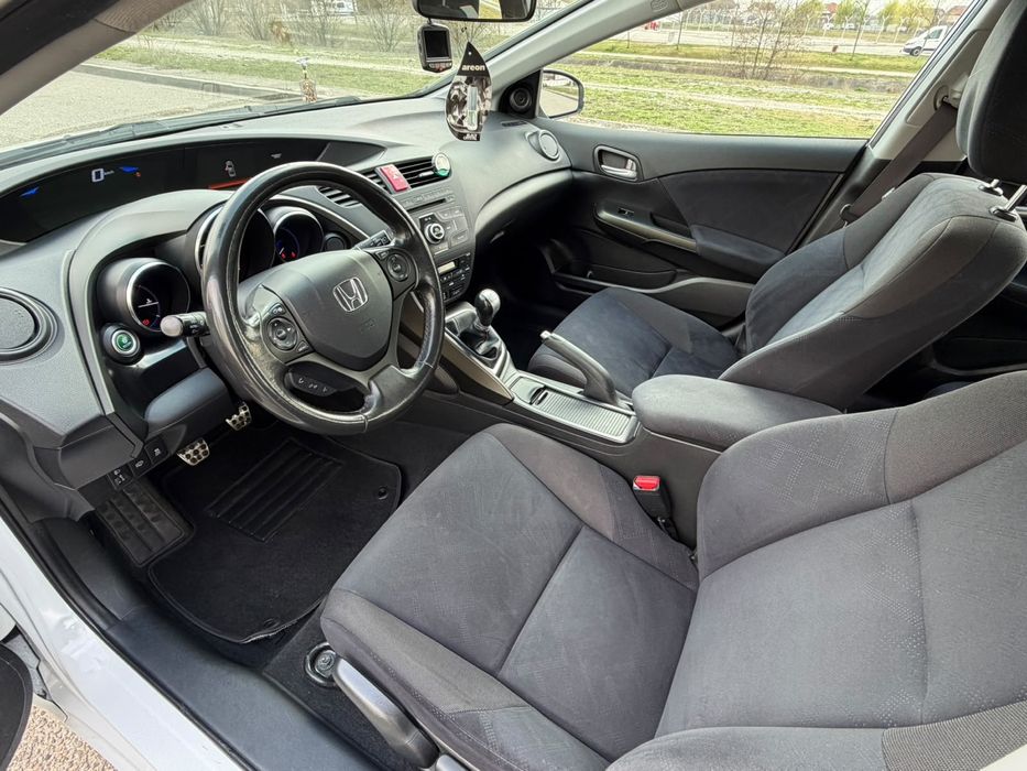 Honda Civic 1.6 diesel / 2013 - stare perfecta - recent inmatriculat