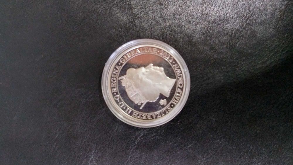 Продам коллекционные монеты