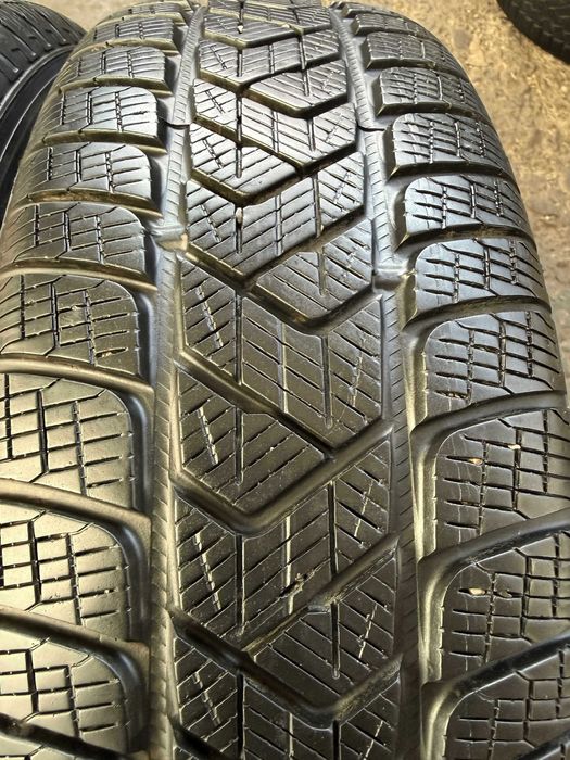 4x Anvelope Iarna 225/65 R17 - Pirelli Scorpion Winter