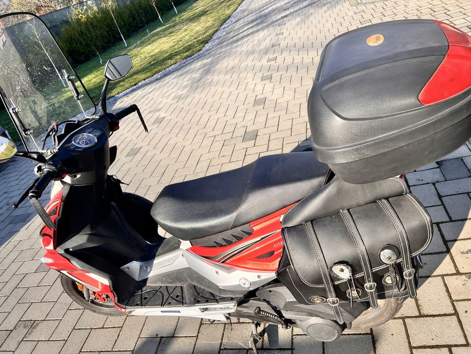 Scuter 125 cm   Lexmoto matador