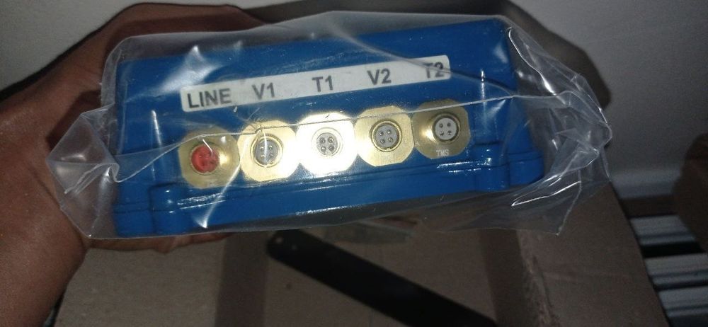 Summator 3 satiladi taza