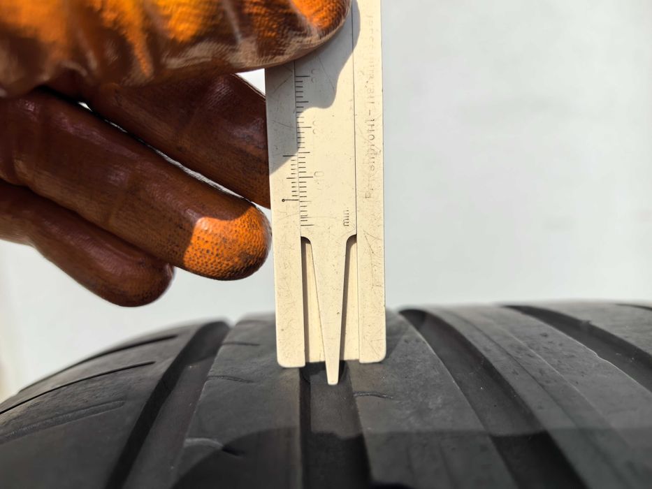 275/35/19 Дънлоп ДОТ 2019 г - Рън Флат