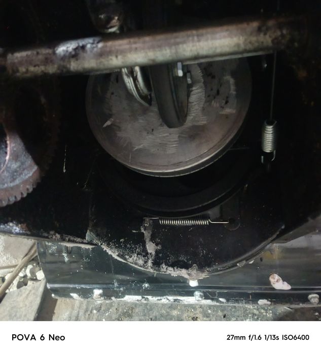 Продам снегоуборщик