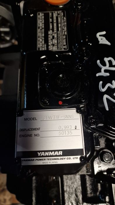 Motor Yanmar 3TNV74F NOU!
