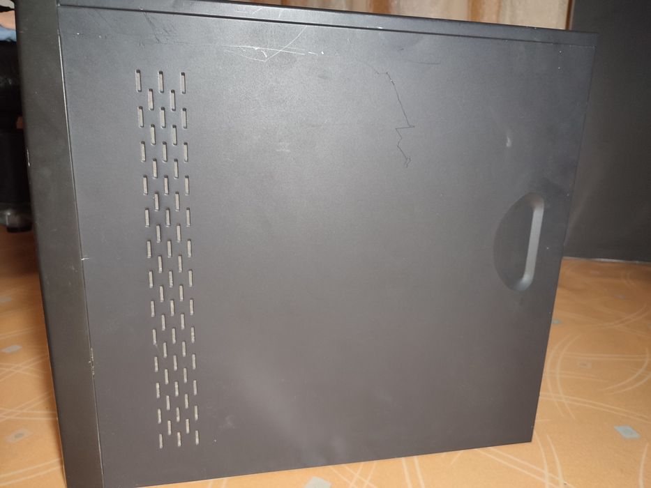 Продаю Компьютер