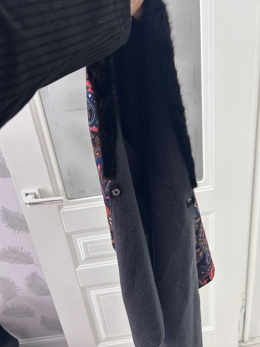 Платок со вставкой норки