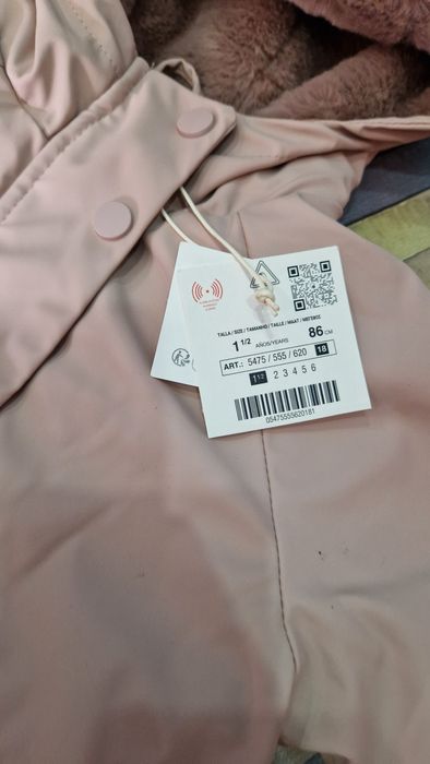 ново бебешко яке Zara