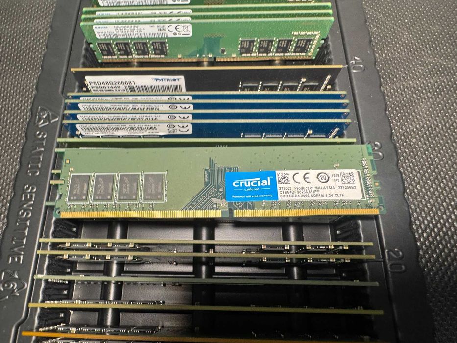 DDR4 16GB (2x8GB) 2666MHz Memorie RAM Desktop PC Kit 2 Bucăți
