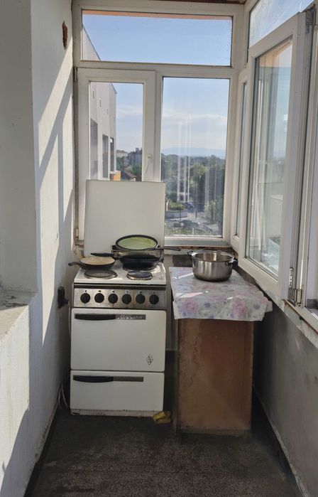 Продавам 2-стаен апартамент, гр. Елхово