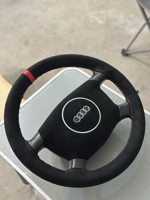 Волан Audi A4 B6 / B7 A6 C5 с алкантара + еърбег